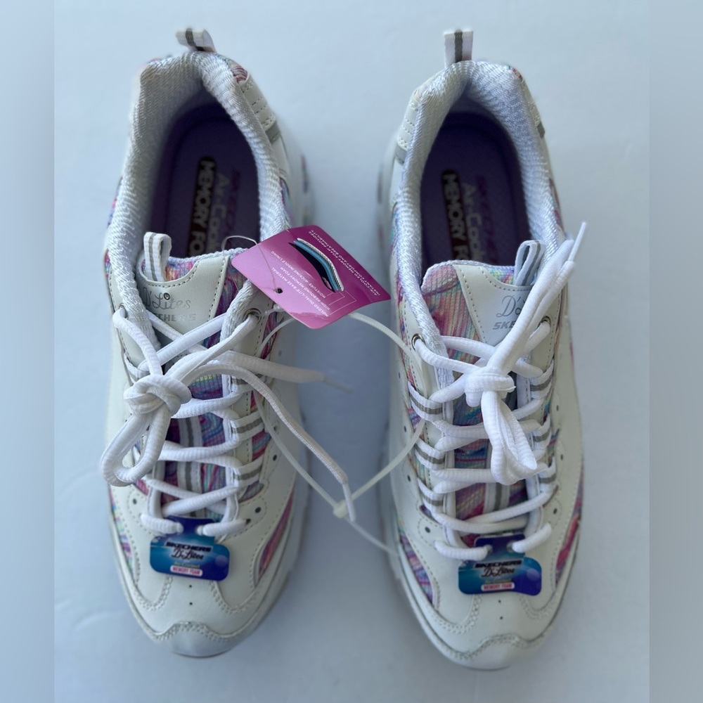 Skechers D’Lites Memory Foam Air-Cooled  New without Box Size 10 Multicolor